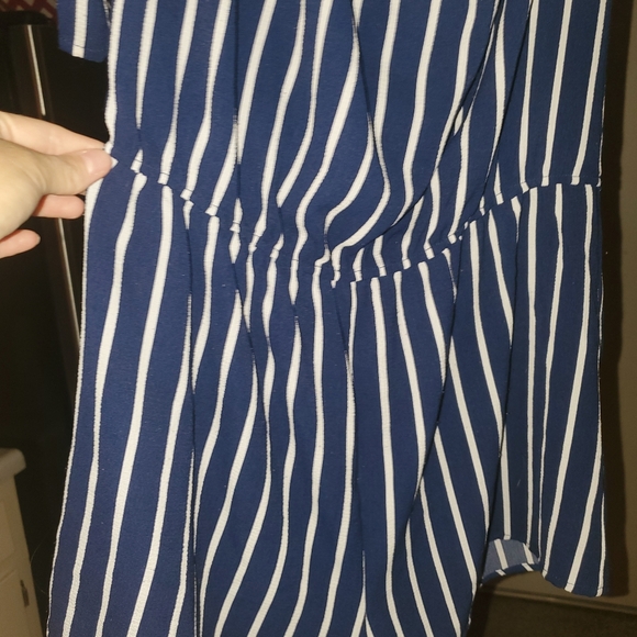 Romper - Picture 2 of 4